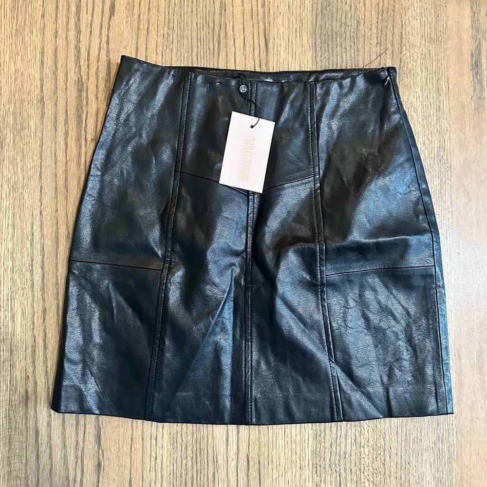 NEW Misguided Faux Leather Black Mini Skirt-Size 4